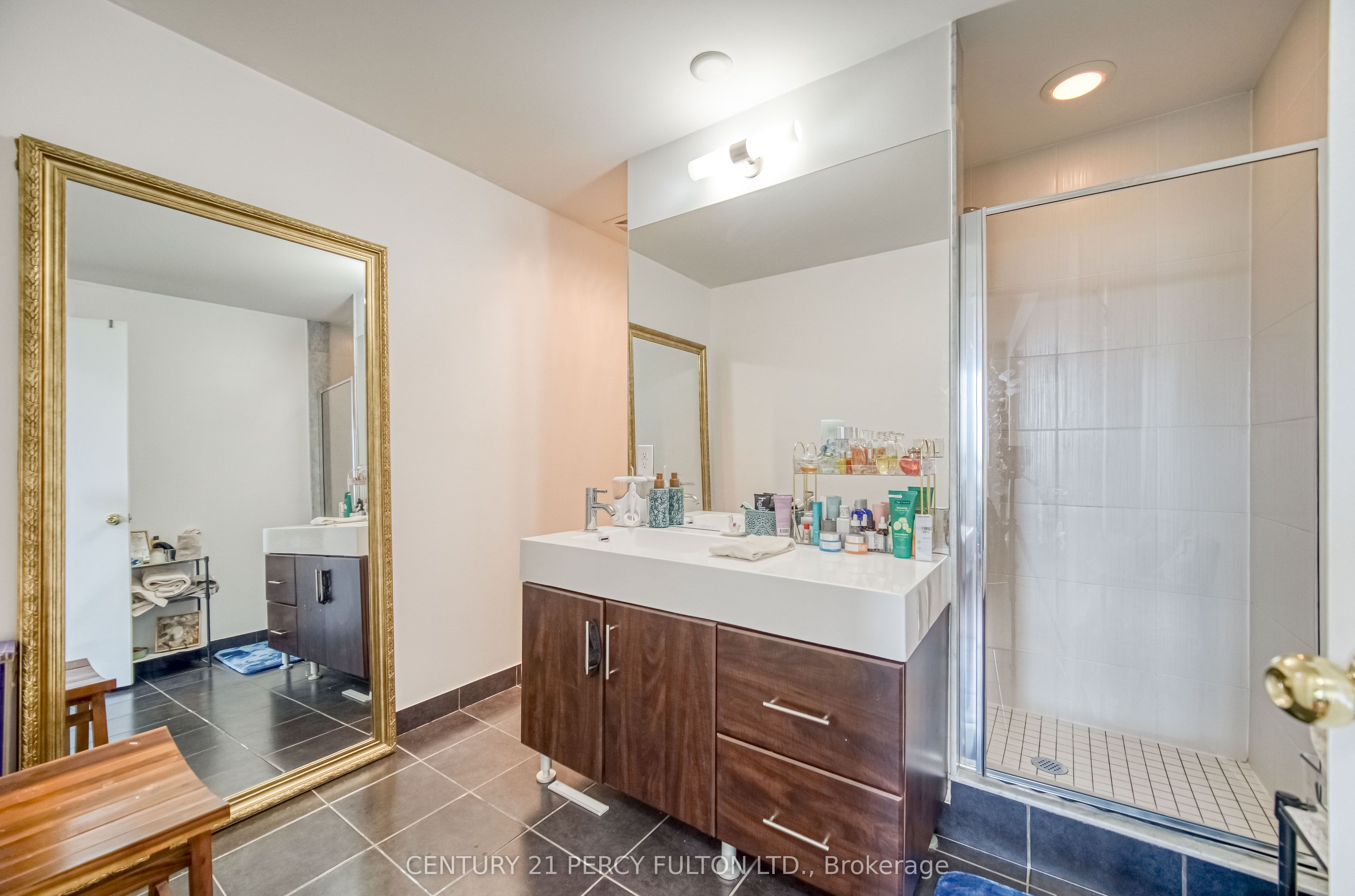 #504 - 35 Brian Peck Crescent Property Photo 22