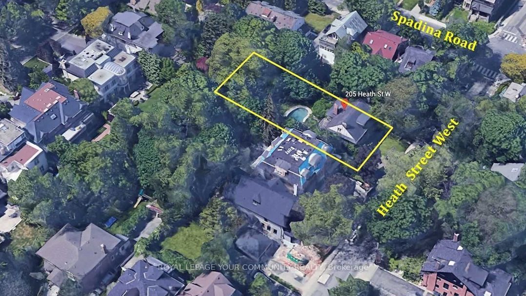 205 Heath Street W Property Photo 1
