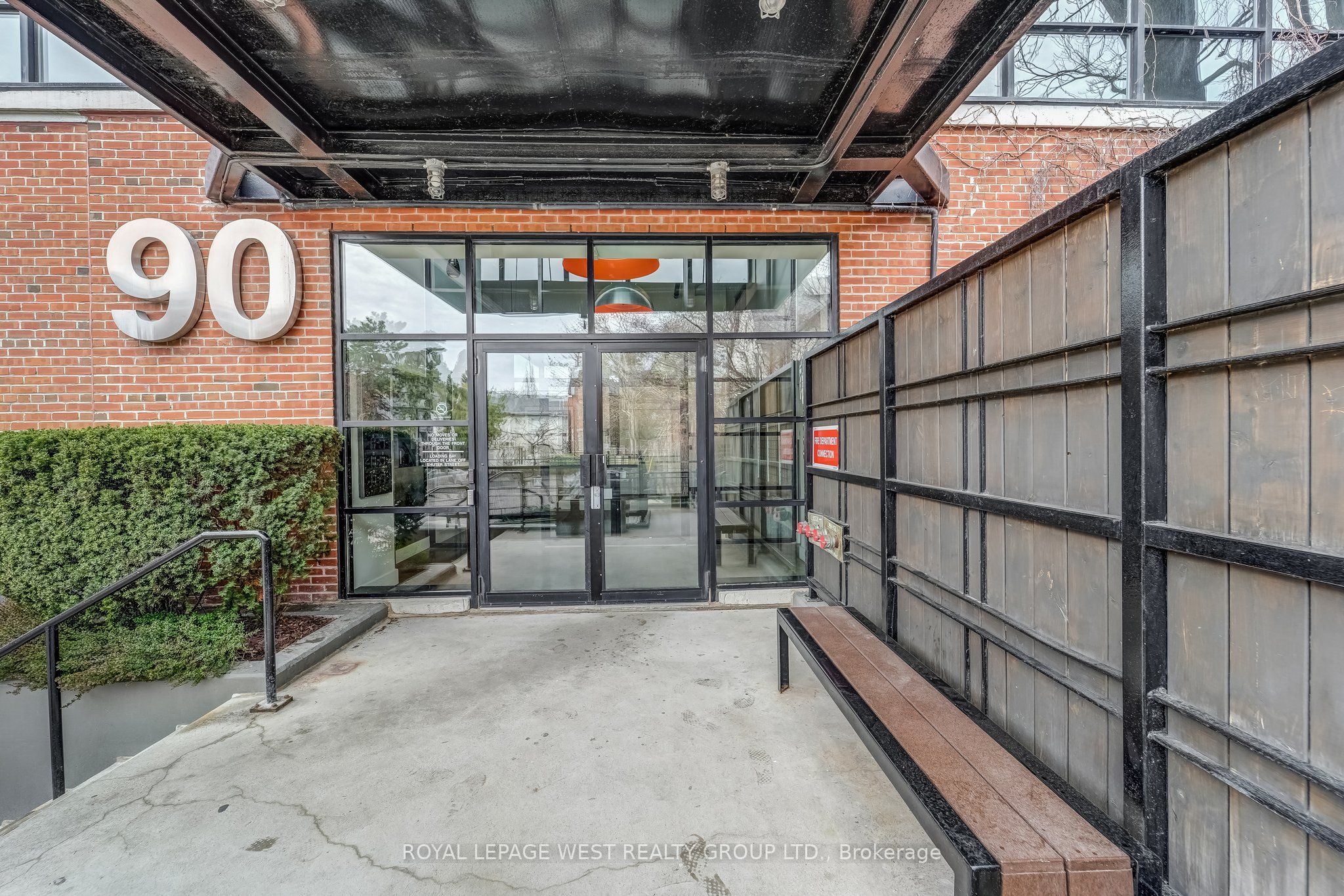 #416 - 90 Sumach Street Property Photo 1