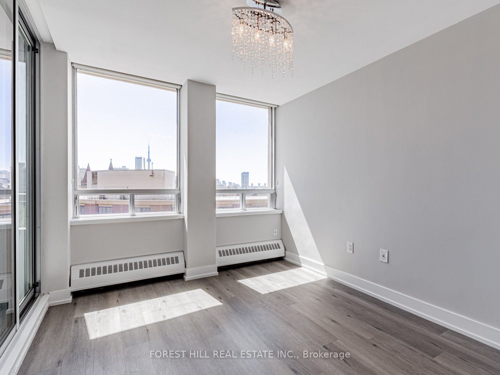 131 Bloor Street W 615 Property Photo 11