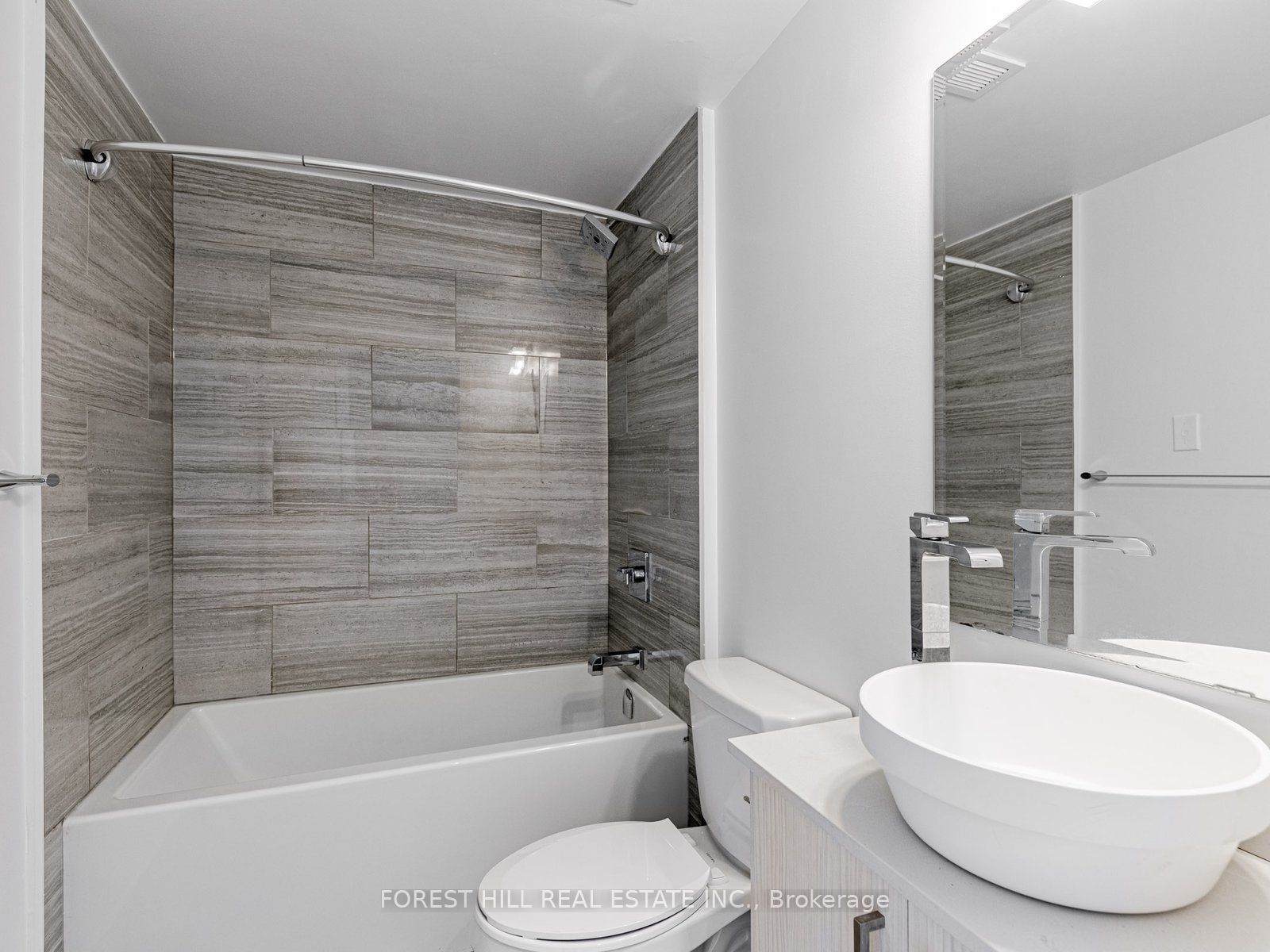 131 Bloor Street W 615 Property Photo 20