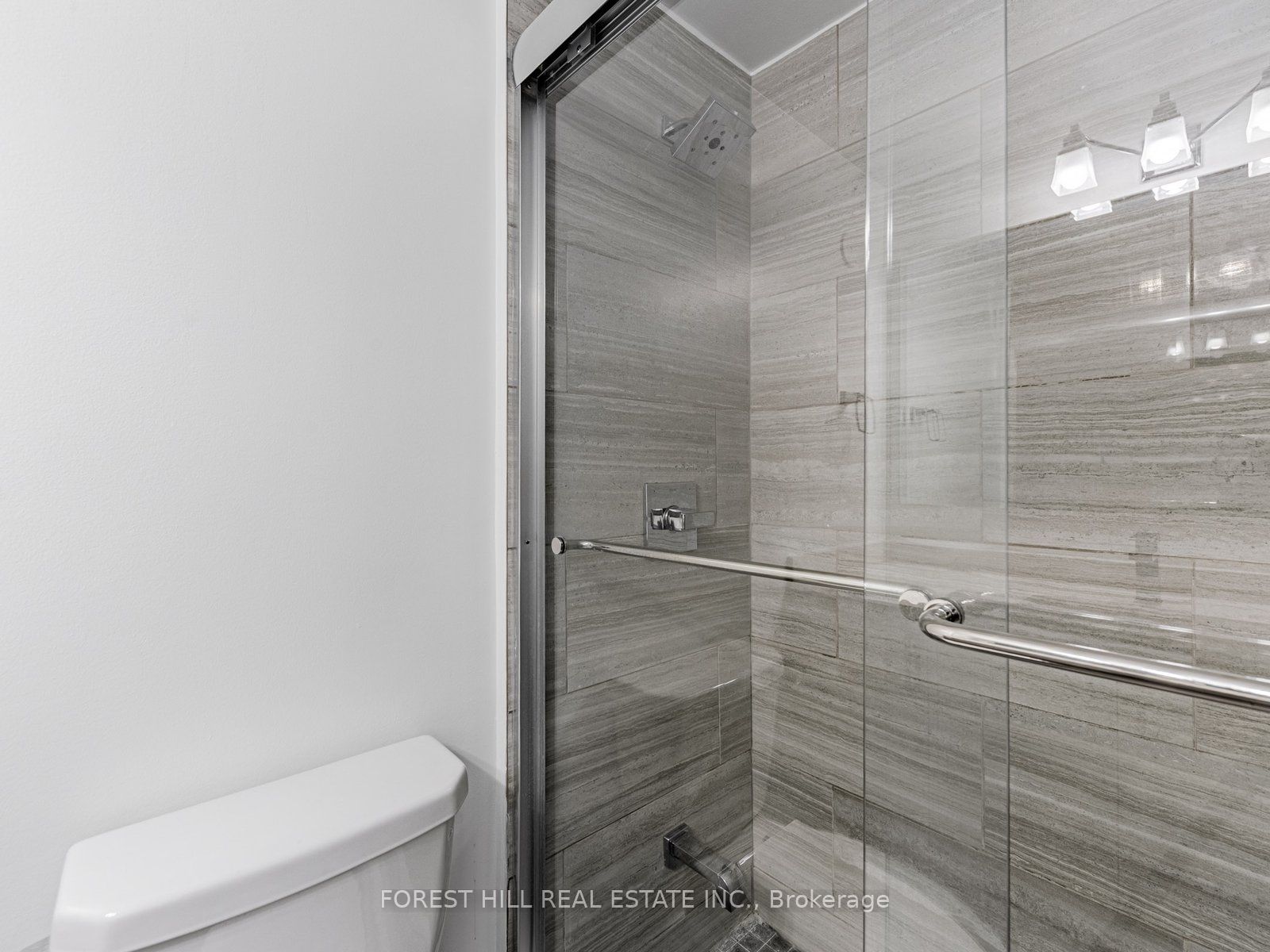 131 Bloor Street W 615 Property Photo 25