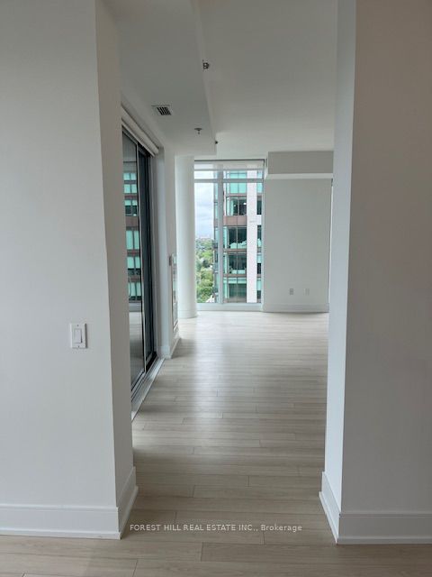 #2301 - 310 Tweedsmuir Avenue Property Photo 14
