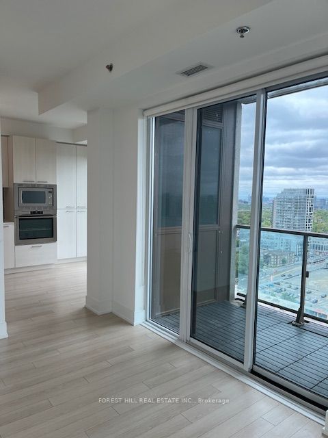 #2301 - 310 Tweedsmuir Avenue Property Photo 15