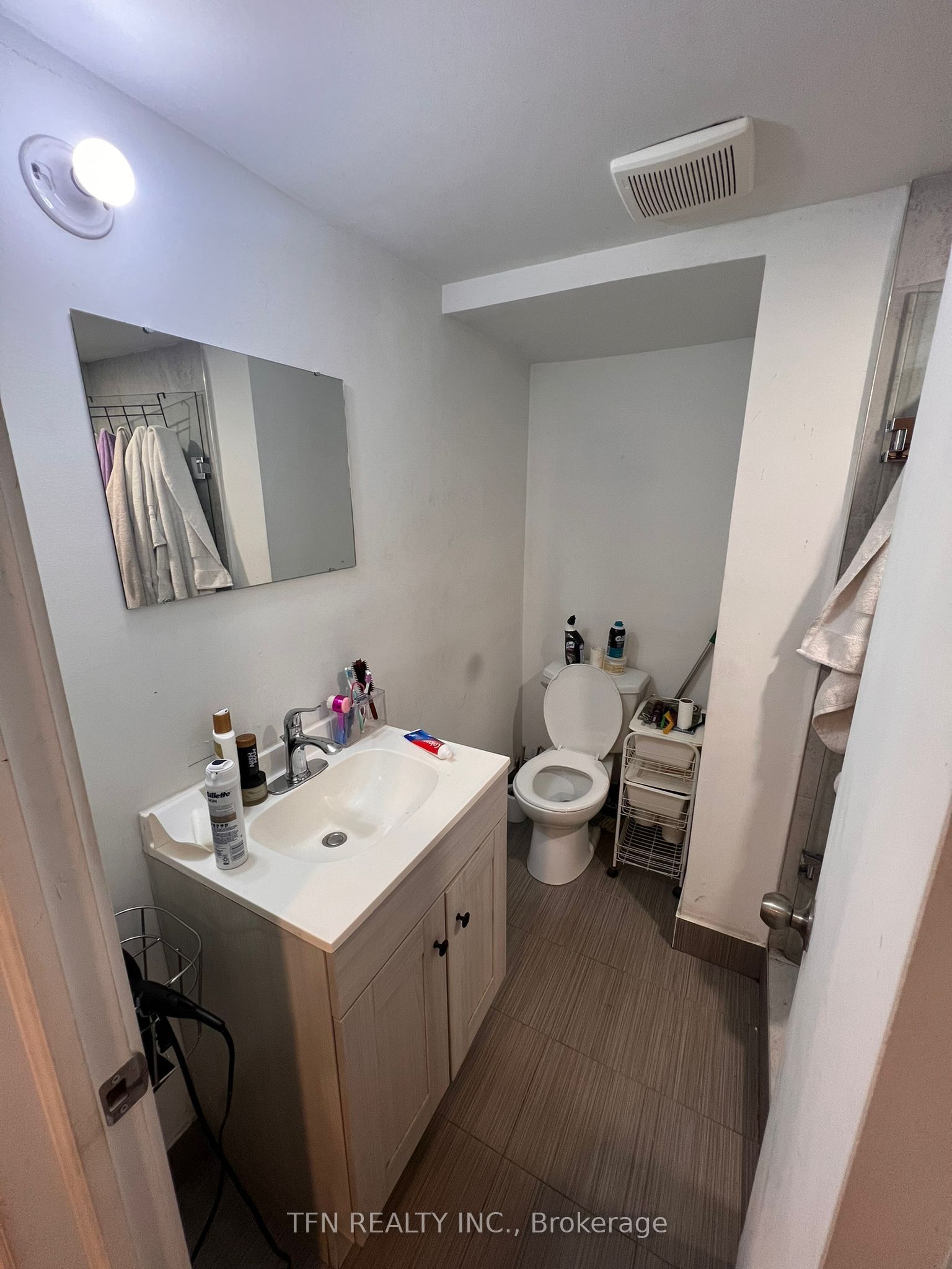 316 Queen Street E 314 Property Photo 14