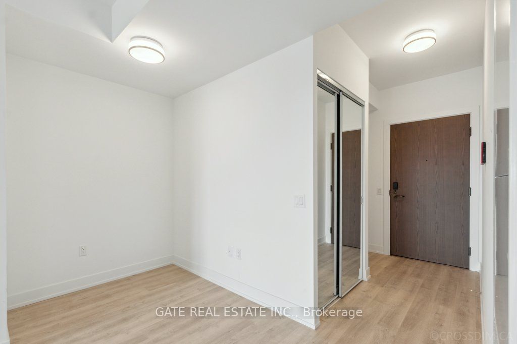 #1730 - 20 Inn On The Park Drive Property Photo 6