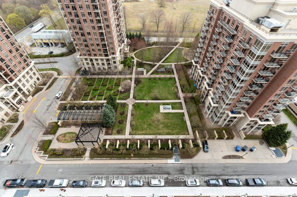 #1730 - 20 Inn On The Park Drive Property Photo 19