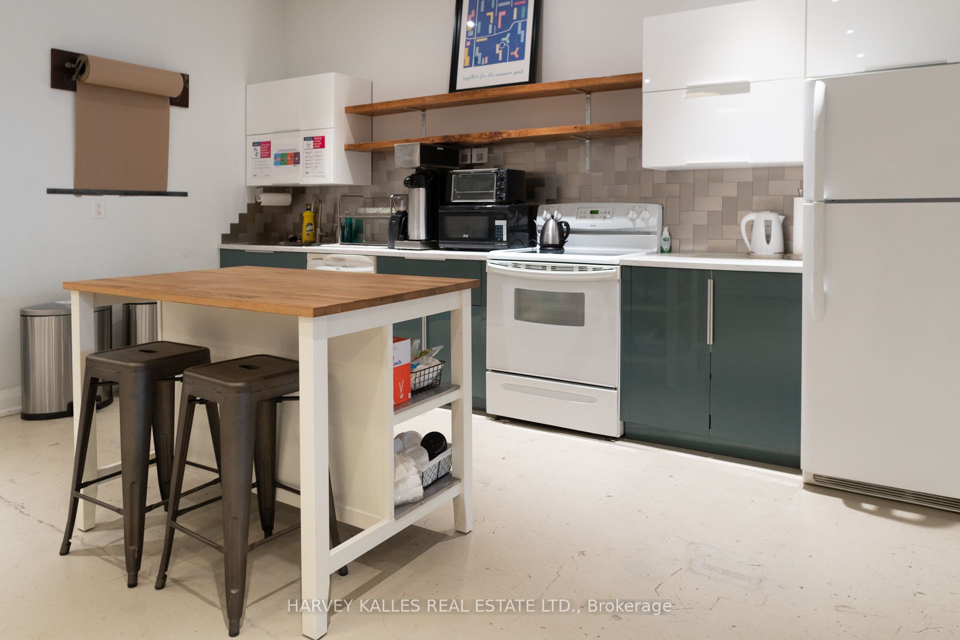 225 Wellesley Street E 11 A Property Photo 4