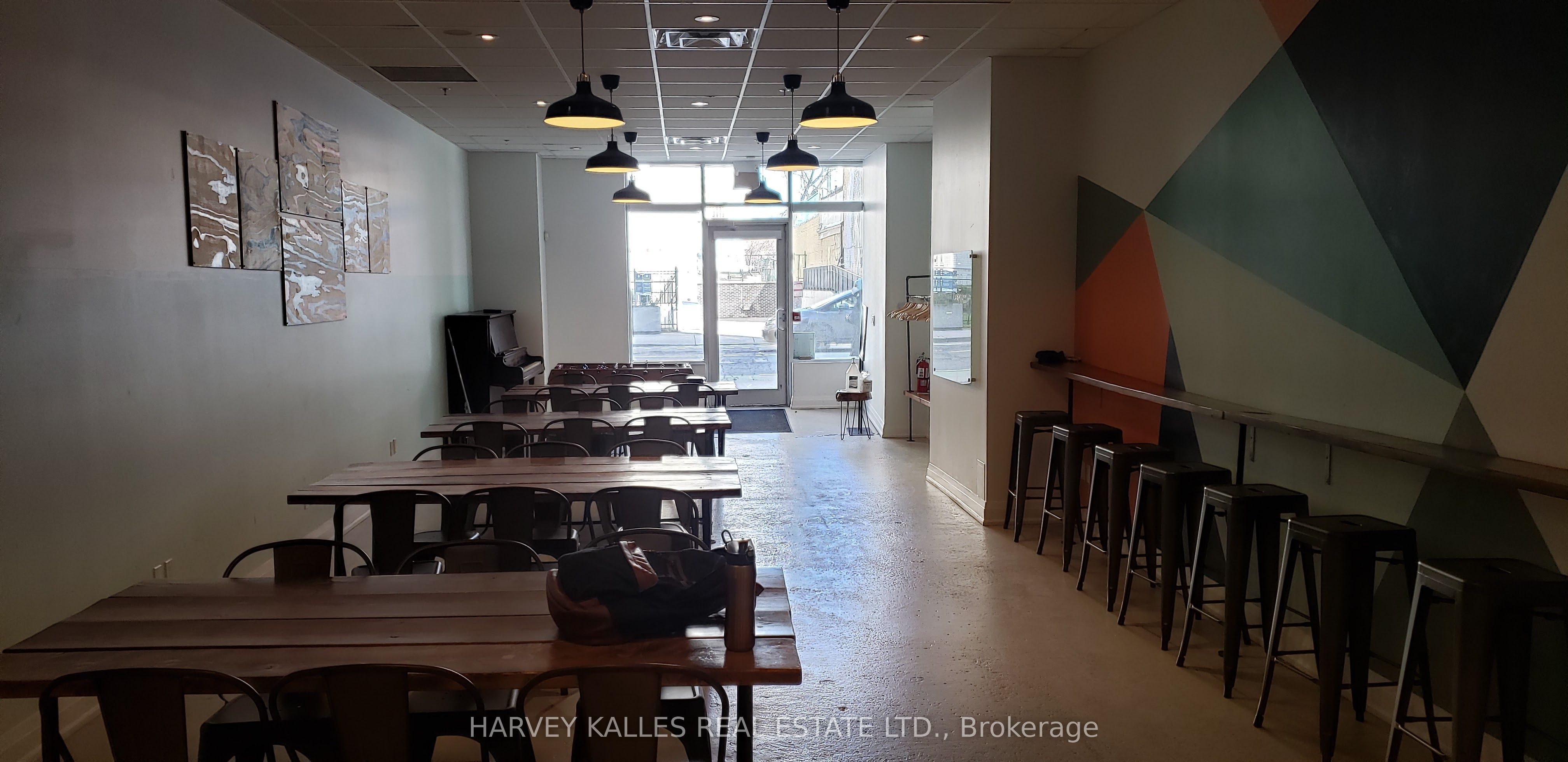 225 Wellesley Street E 11 A And B Property Photo 2