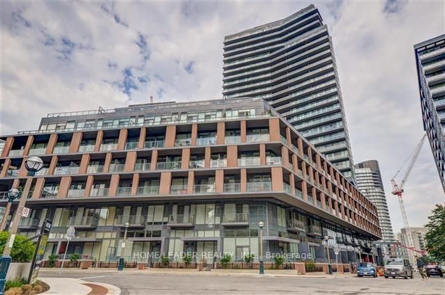 #2205 - 20 Bruyeres Mews Property Photo 2
