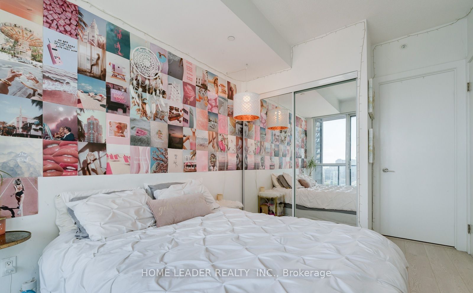 #2205 - 20 Bruyeres Mews Property Photo 10