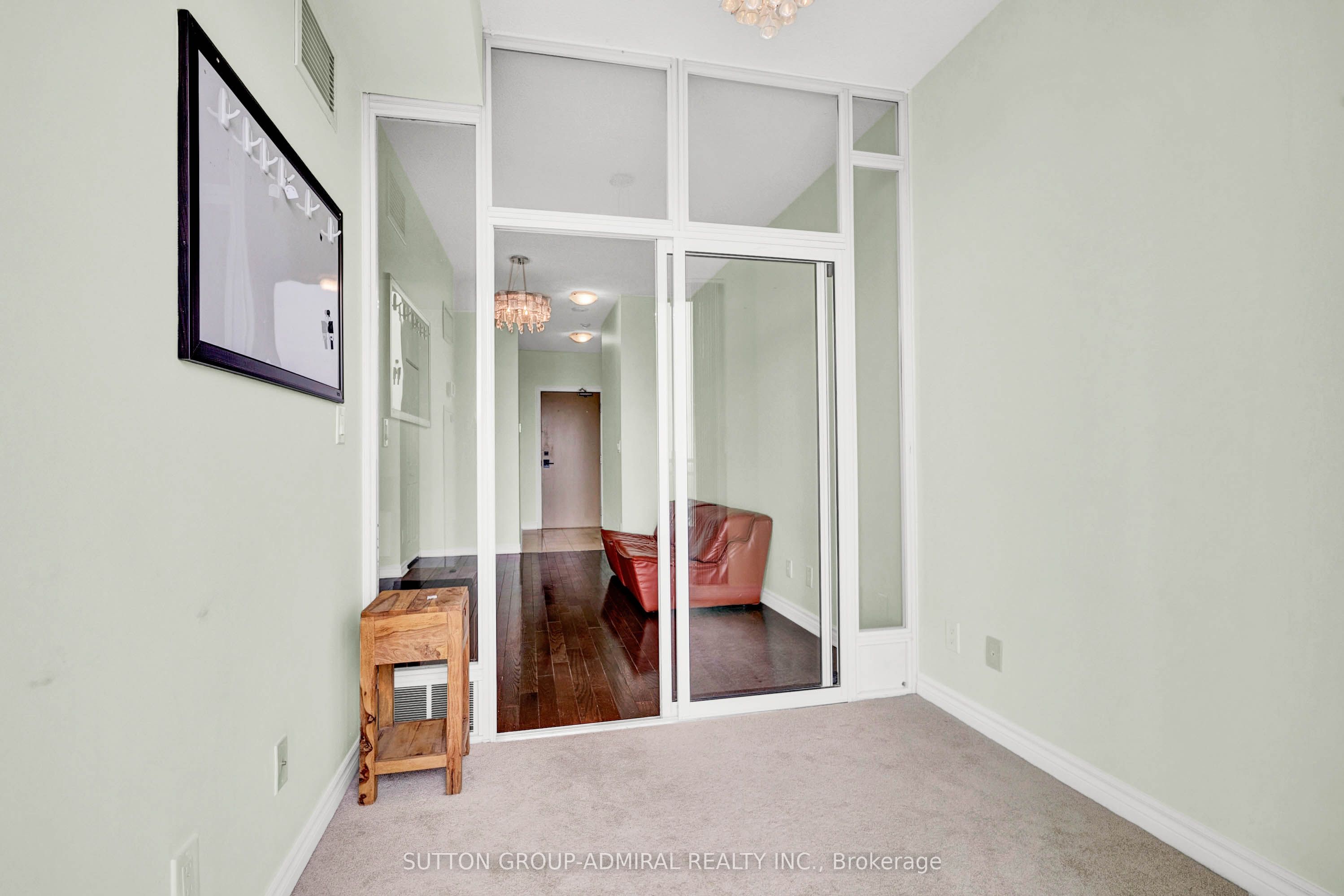 18 Holmes Avenue 2315 Property Photo 14