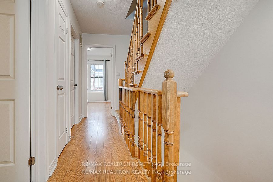 171b Finch Avenue Property Photo 17