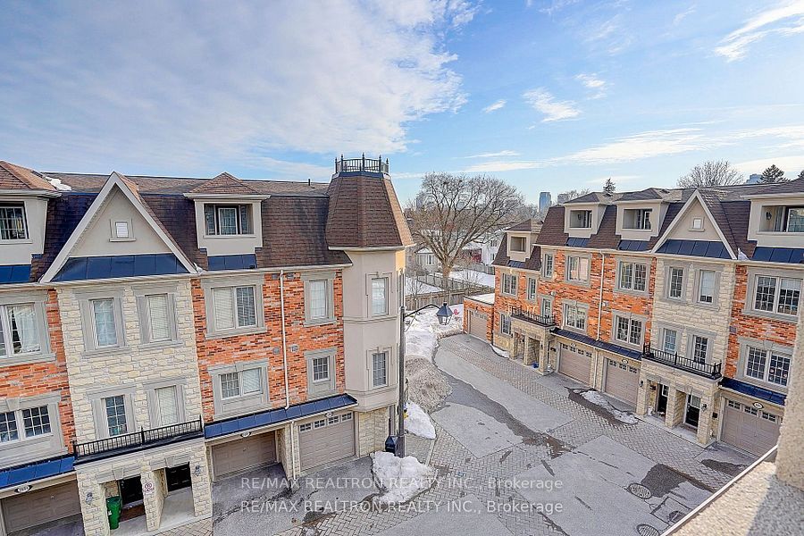 171b Finch Avenue Property Photo 37
