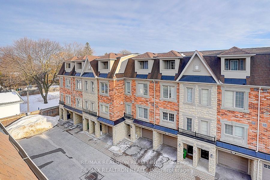 171b Finch Avenue Property Photo 38