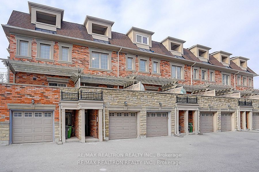 171b Finch Avenue Property Photo 39