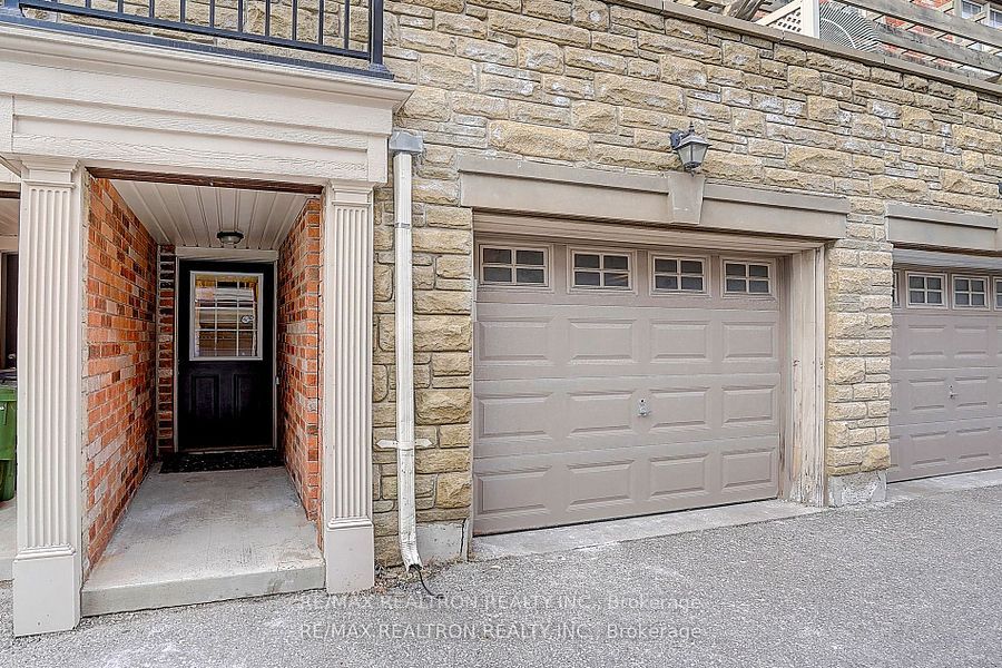 171b Finch Avenue Property Photo 41