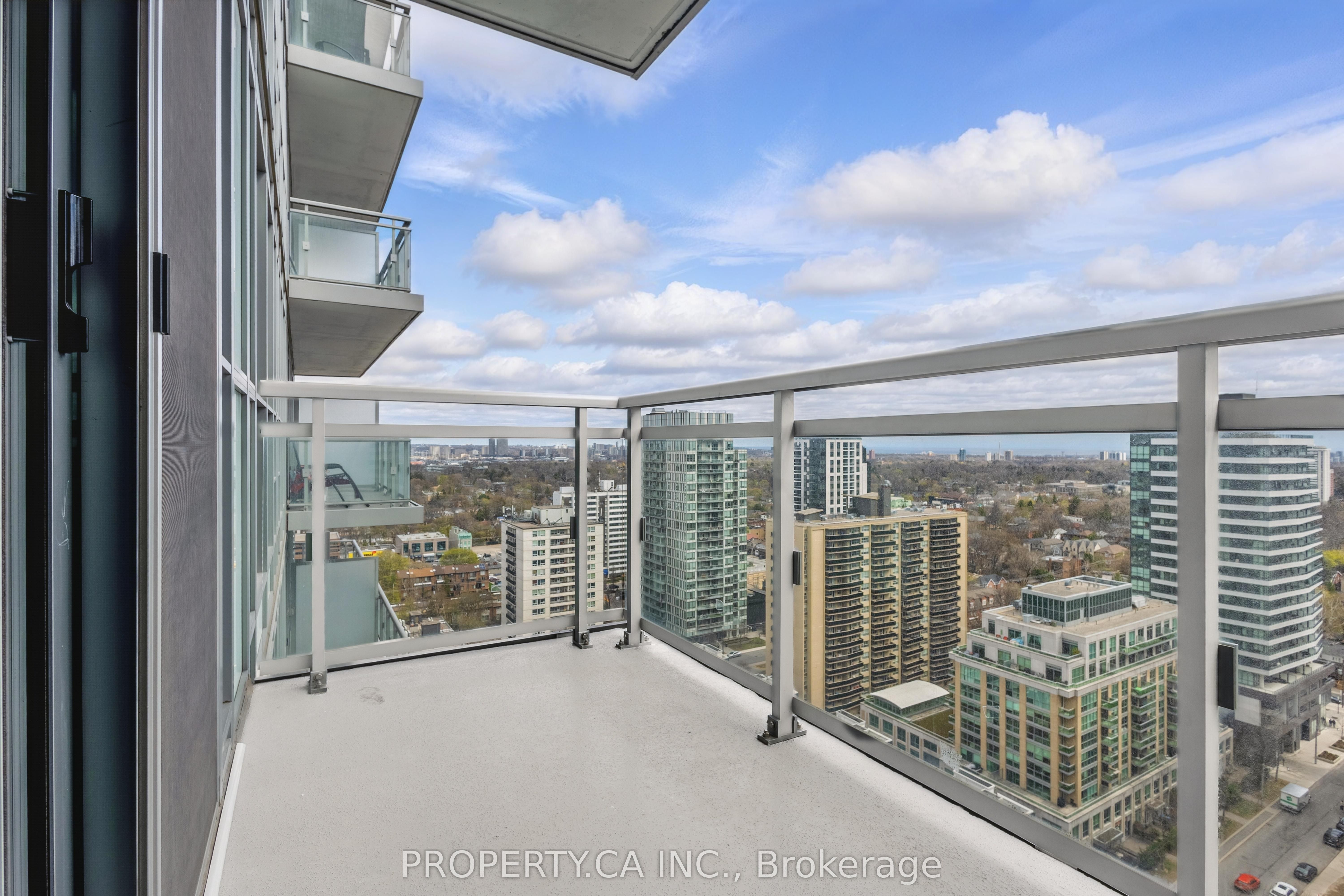 #2019 - 98 Lillian Street Property Photo 13