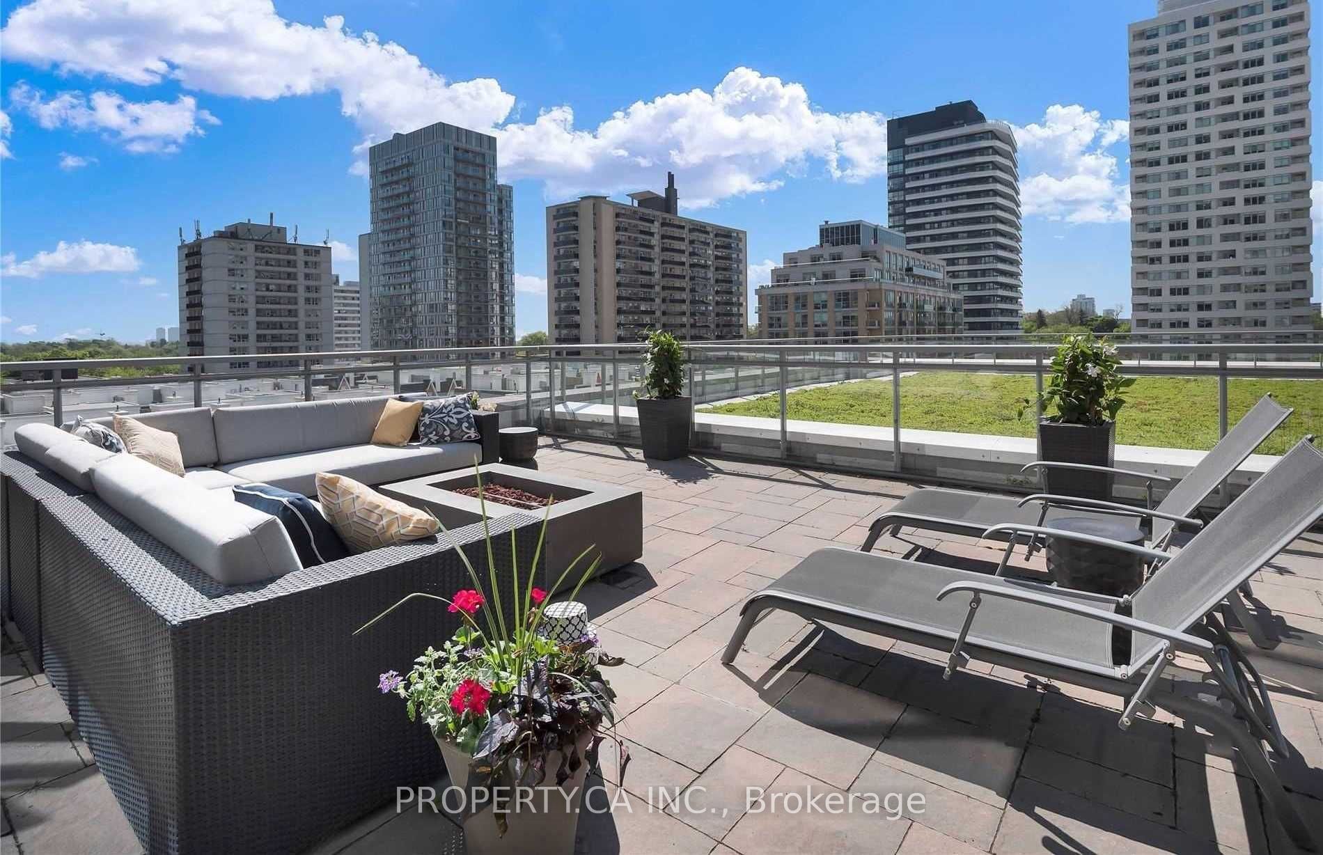 #2019 - 98 Lillian Street Property Photo 15