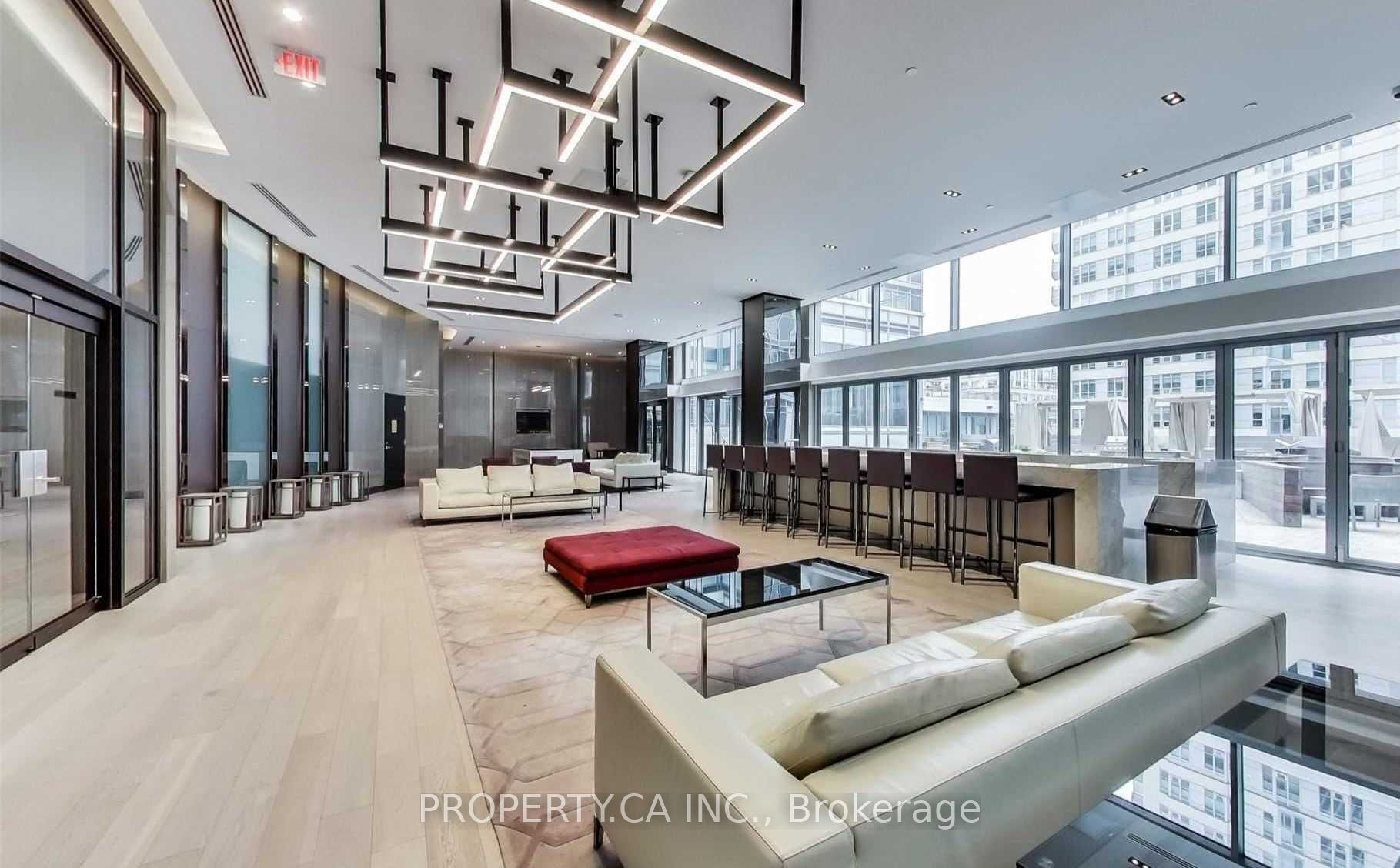 #2019 - 98 Lillian Street Property Photo 22