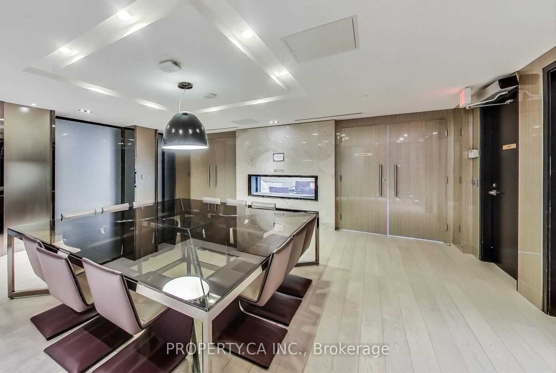 #2019 - 98 Lillian Street Property Photo 23