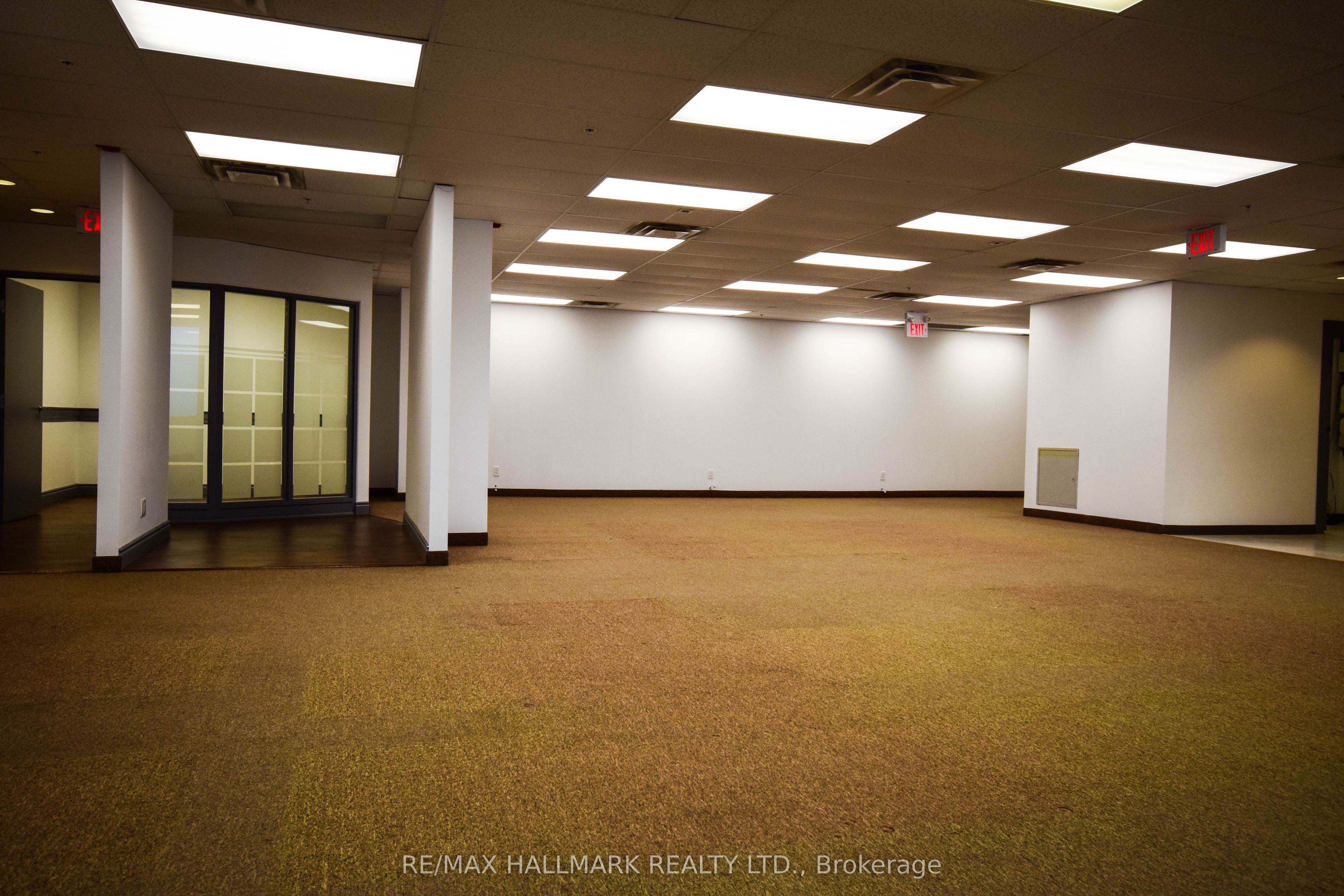 685 Sheppard Avenue E 501 Property Photo 4