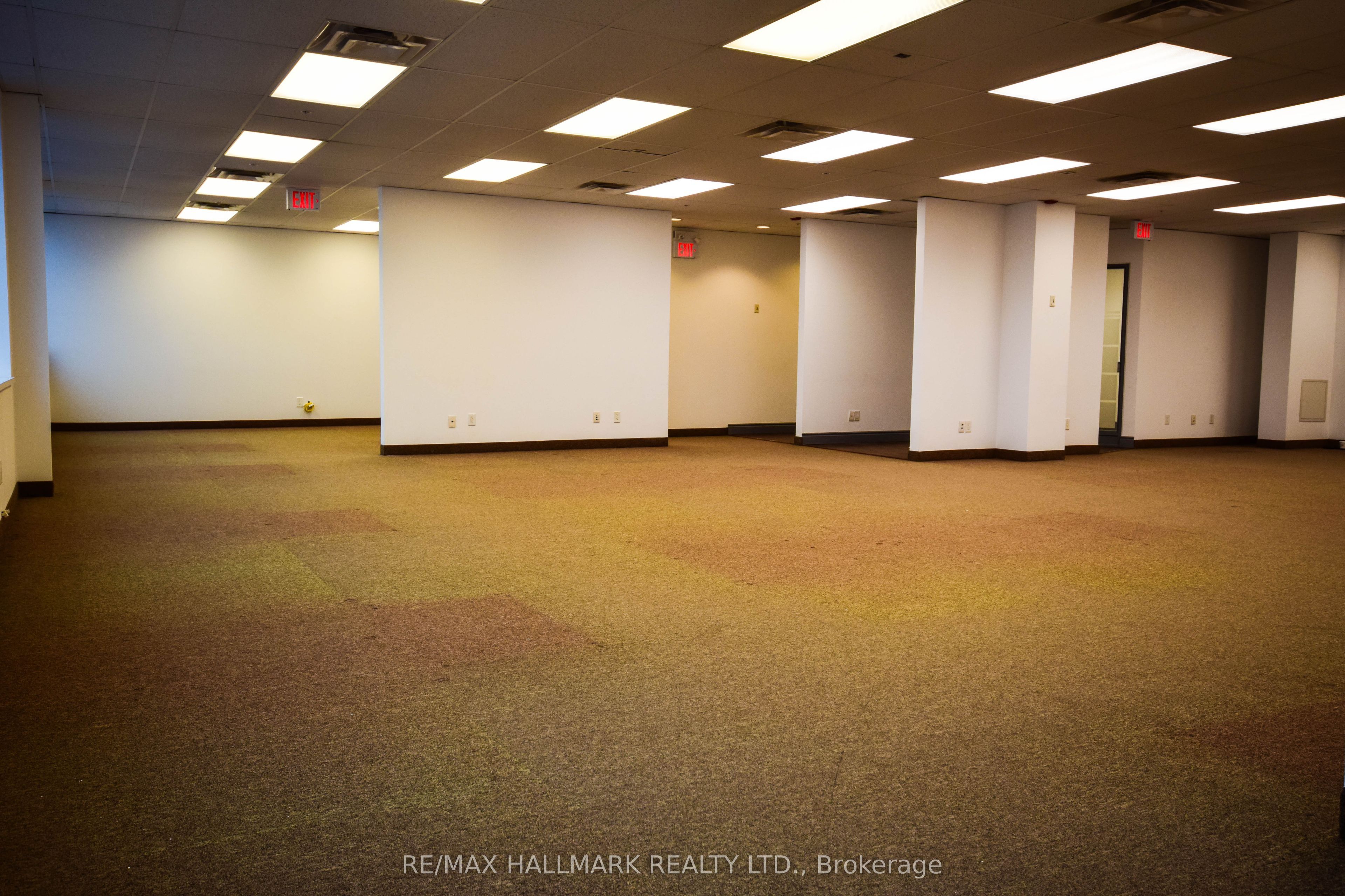 685 Sheppard Avenue E 501 Property Photo 7