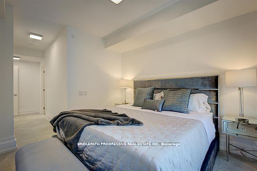 3 Southvale Drive 301 Property Photo 21