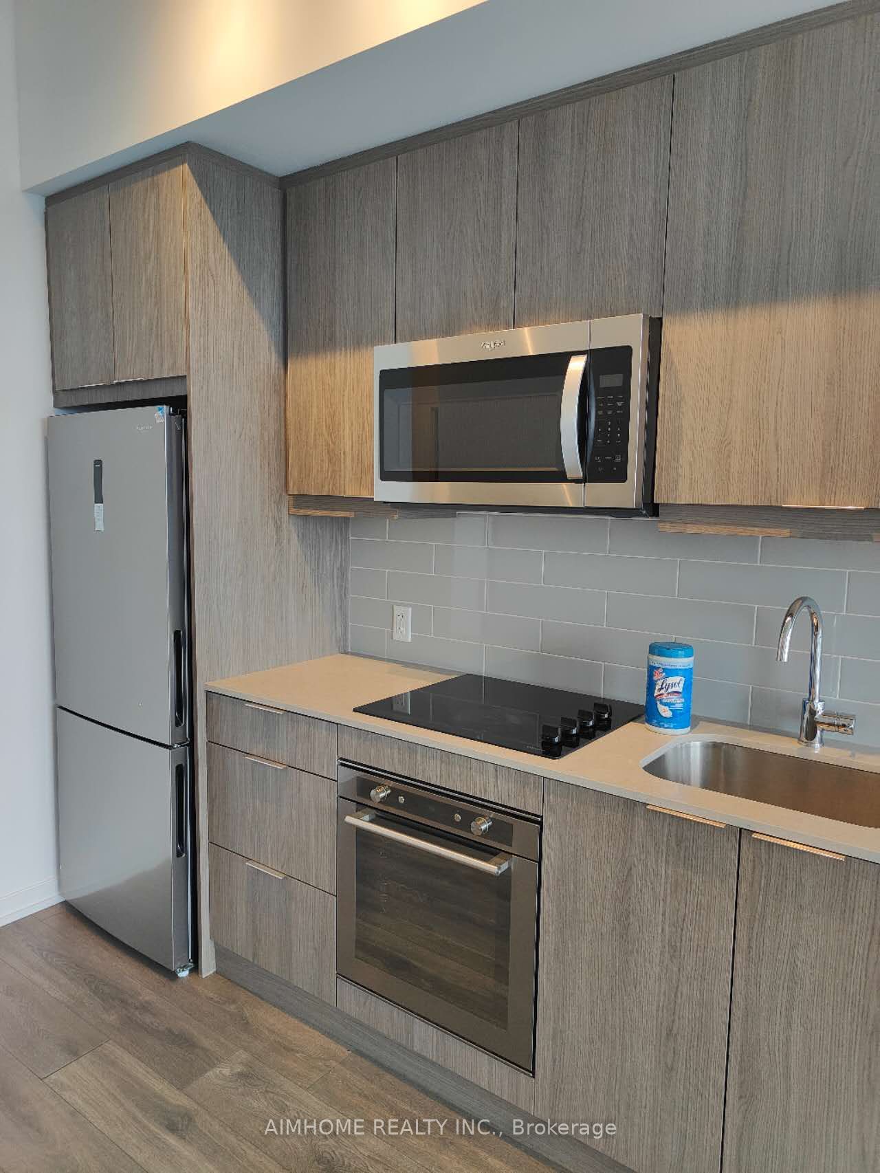 #3011 - 32 Forest Manor Road Property Photo 3