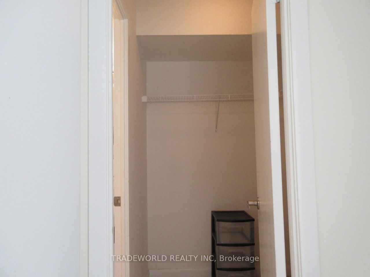 210 Victoria Street 3707 Property Photo 9