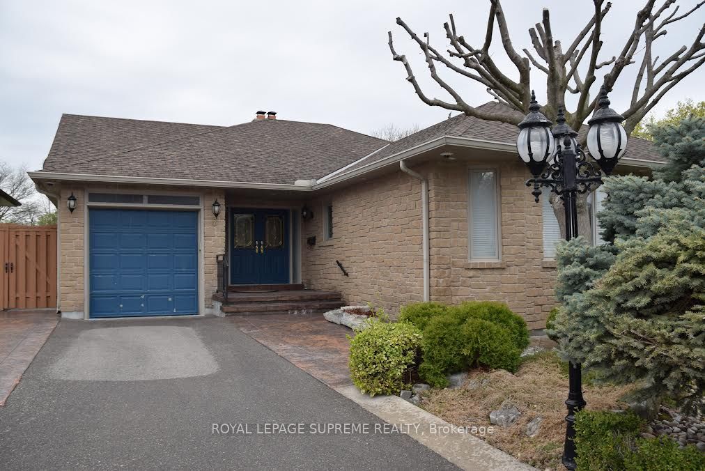 6 Burke Street Bsmt Property Photo 1