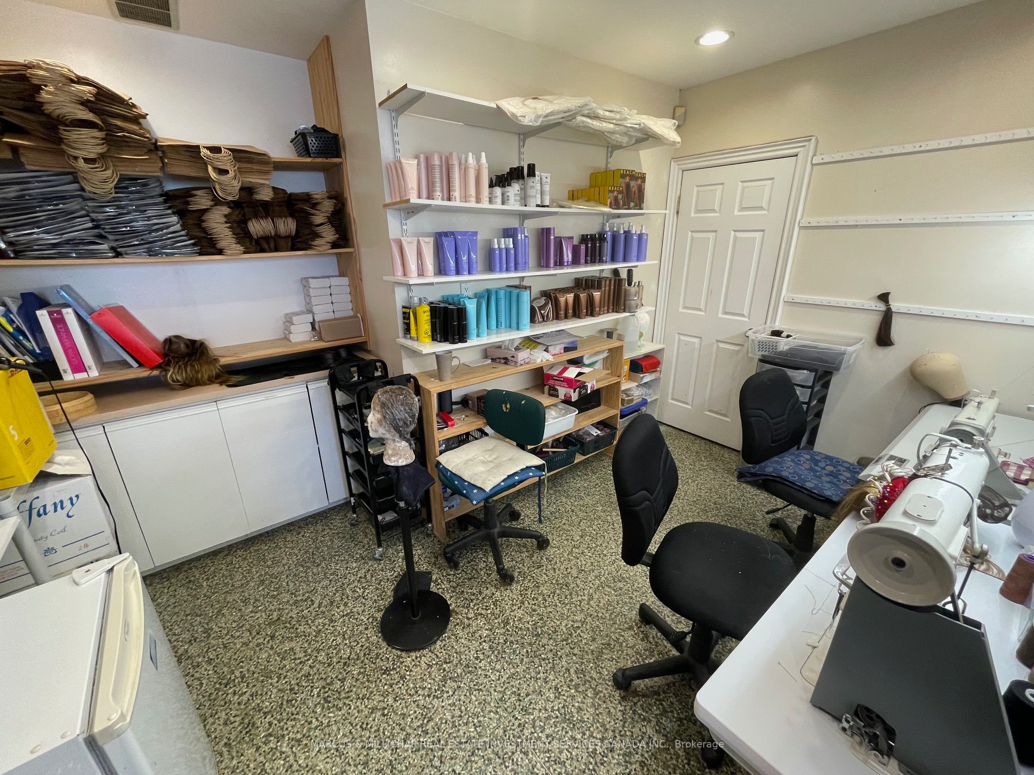 3405 B Bathurst Street Property Photo 17