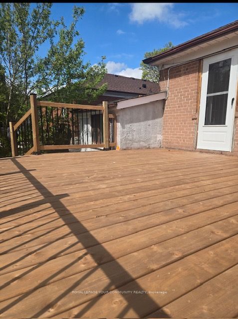 31 Madawaska Avenue Property Photo 24