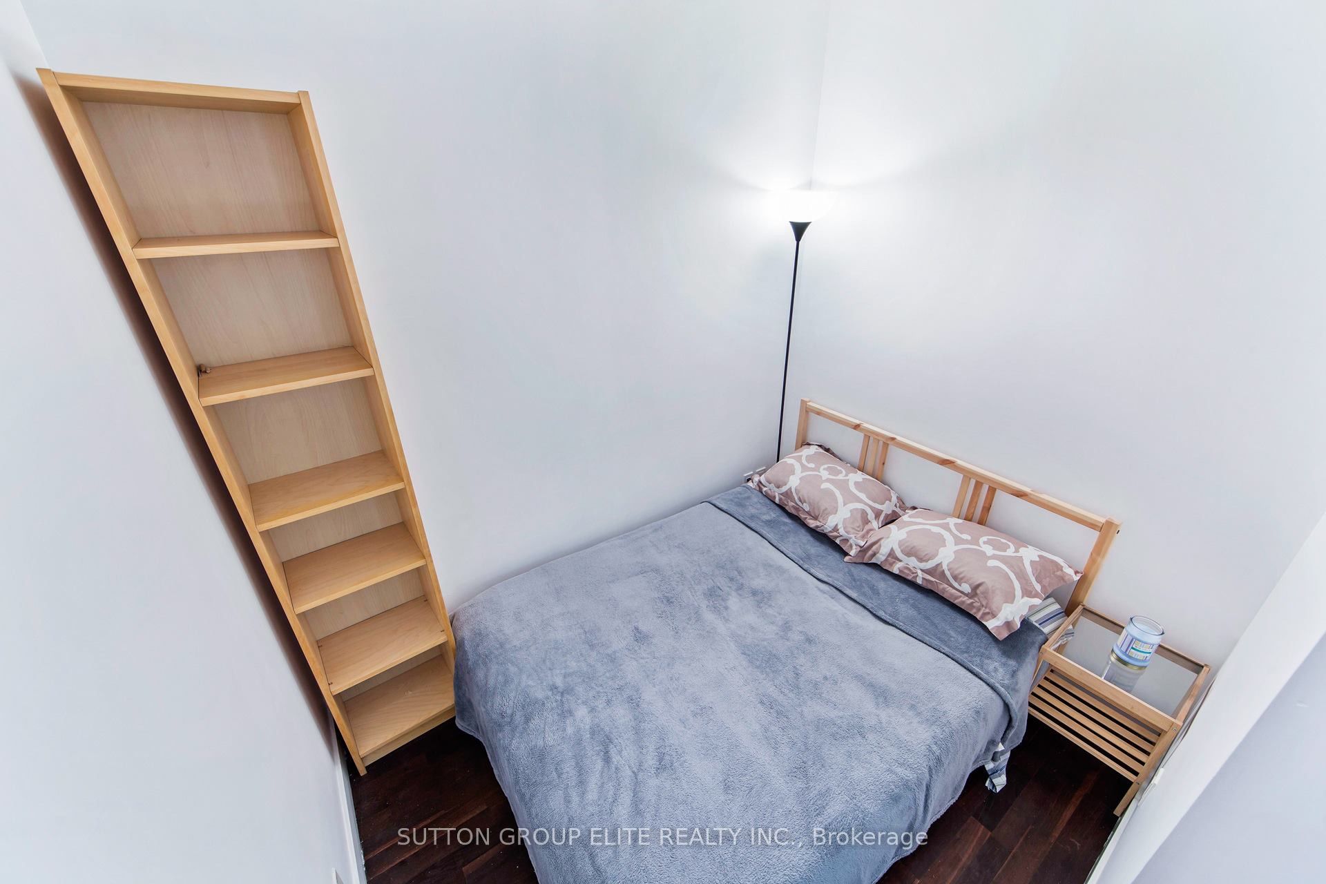 75 Portland Street 406 Property Photo 12