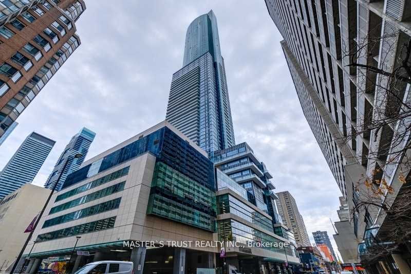 #5504 - 386 Yonge Street Property Photo 1