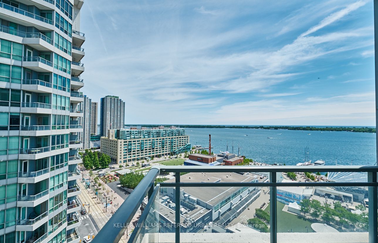 #2117 - 230 Queens Quay Property Photo 1
