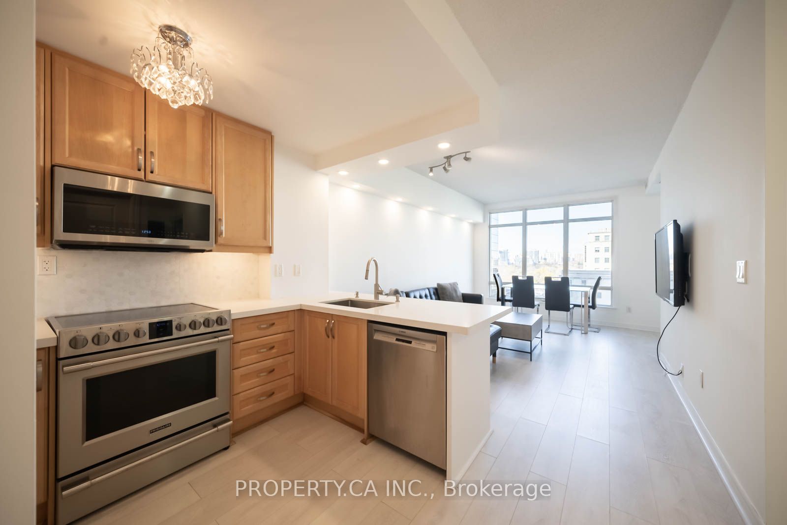 #1103 - 100 Hayden Street Property Photo 1