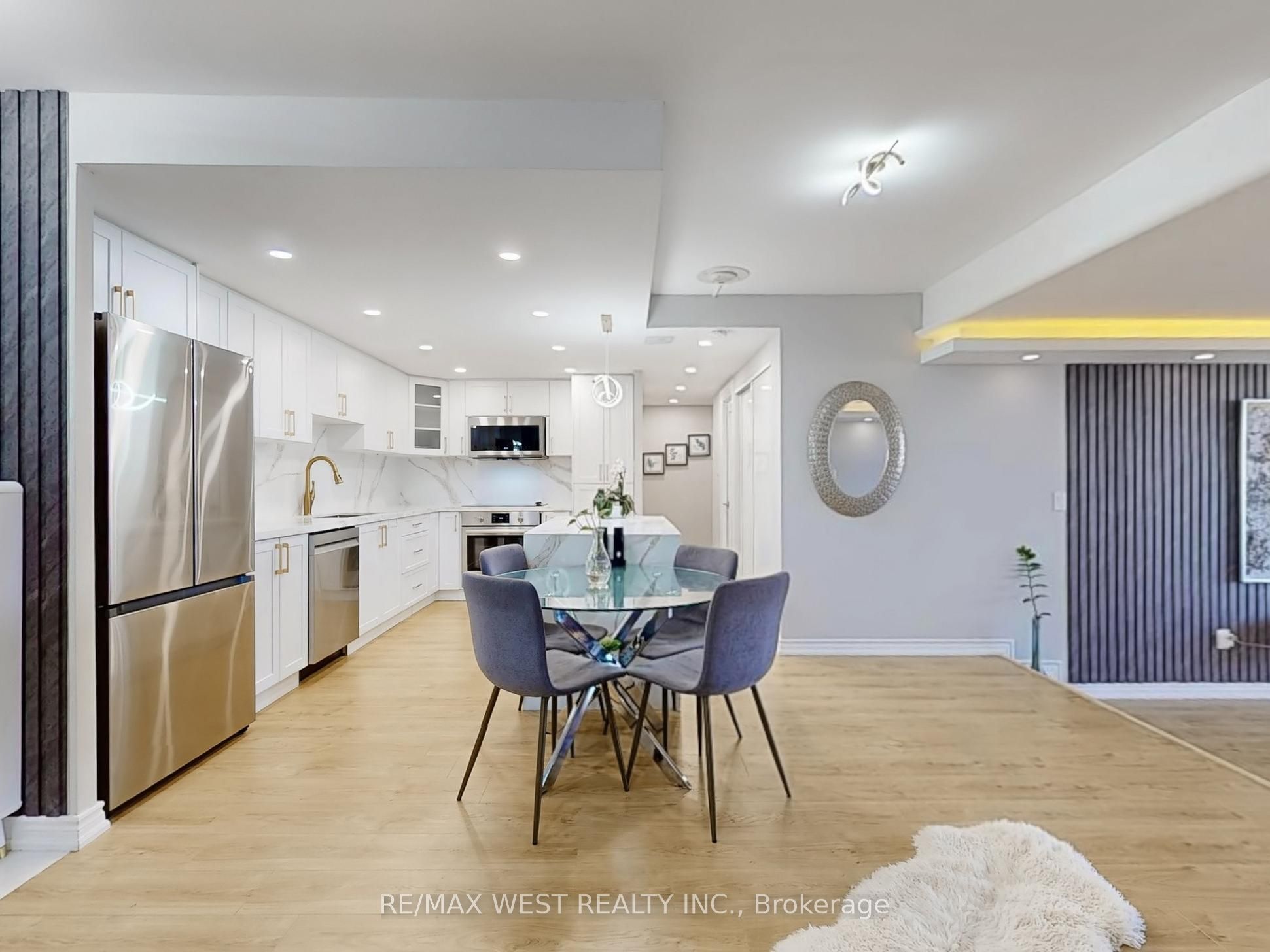 #1108 - 1555 Finch Avenue Property Photo 13