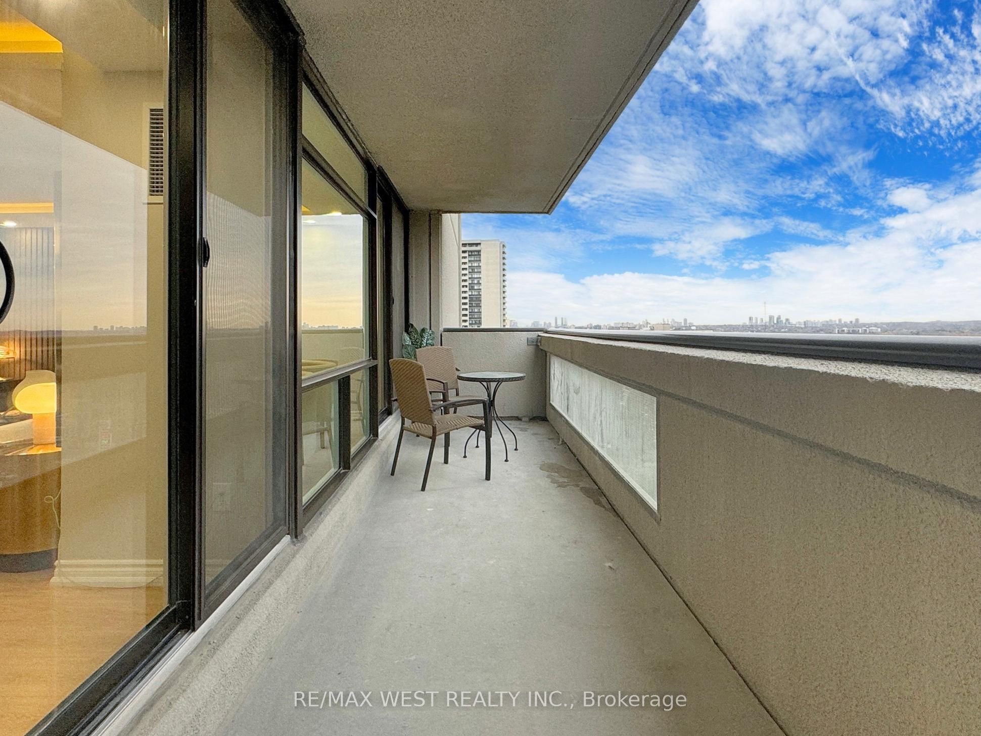 #1108 - 1555 Finch Avenue Property Photo 28
