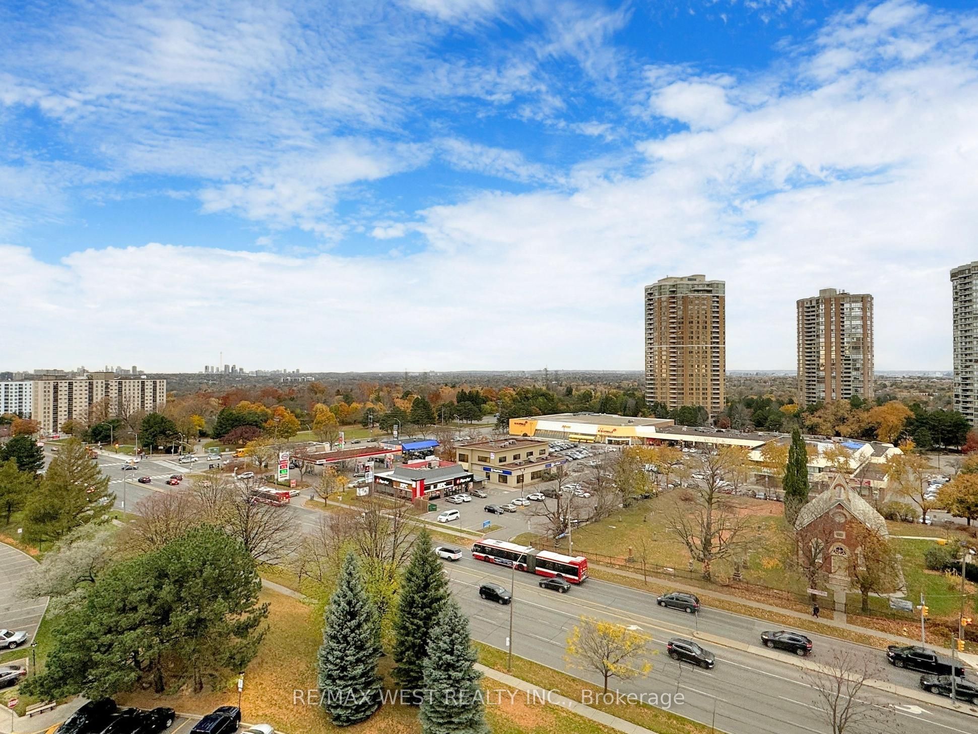 #1108 - 1555 Finch Avenue Property Photo 30