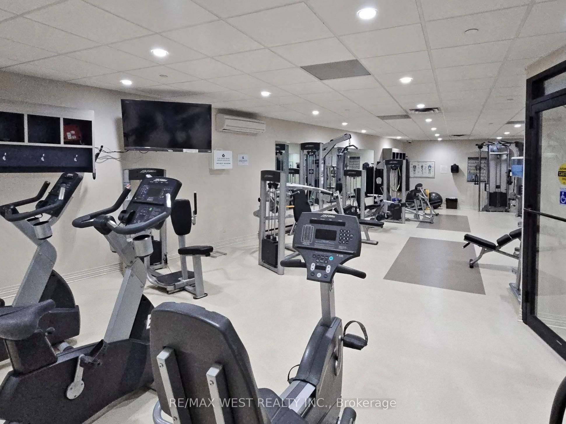 #1108 - 1555 Finch Avenue Property Photo 31