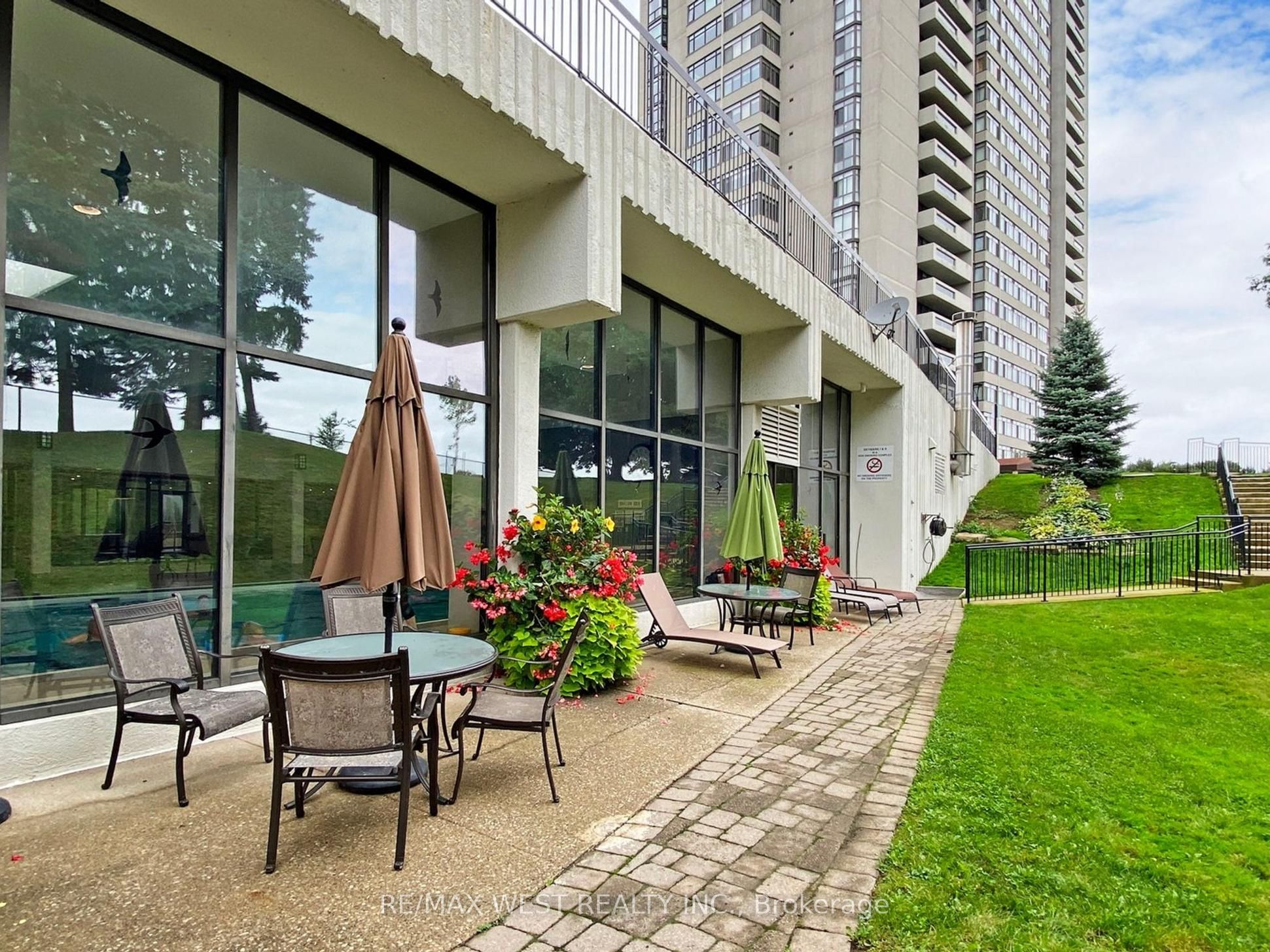 #1108 - 1555 Finch Avenue Property Photo 45
