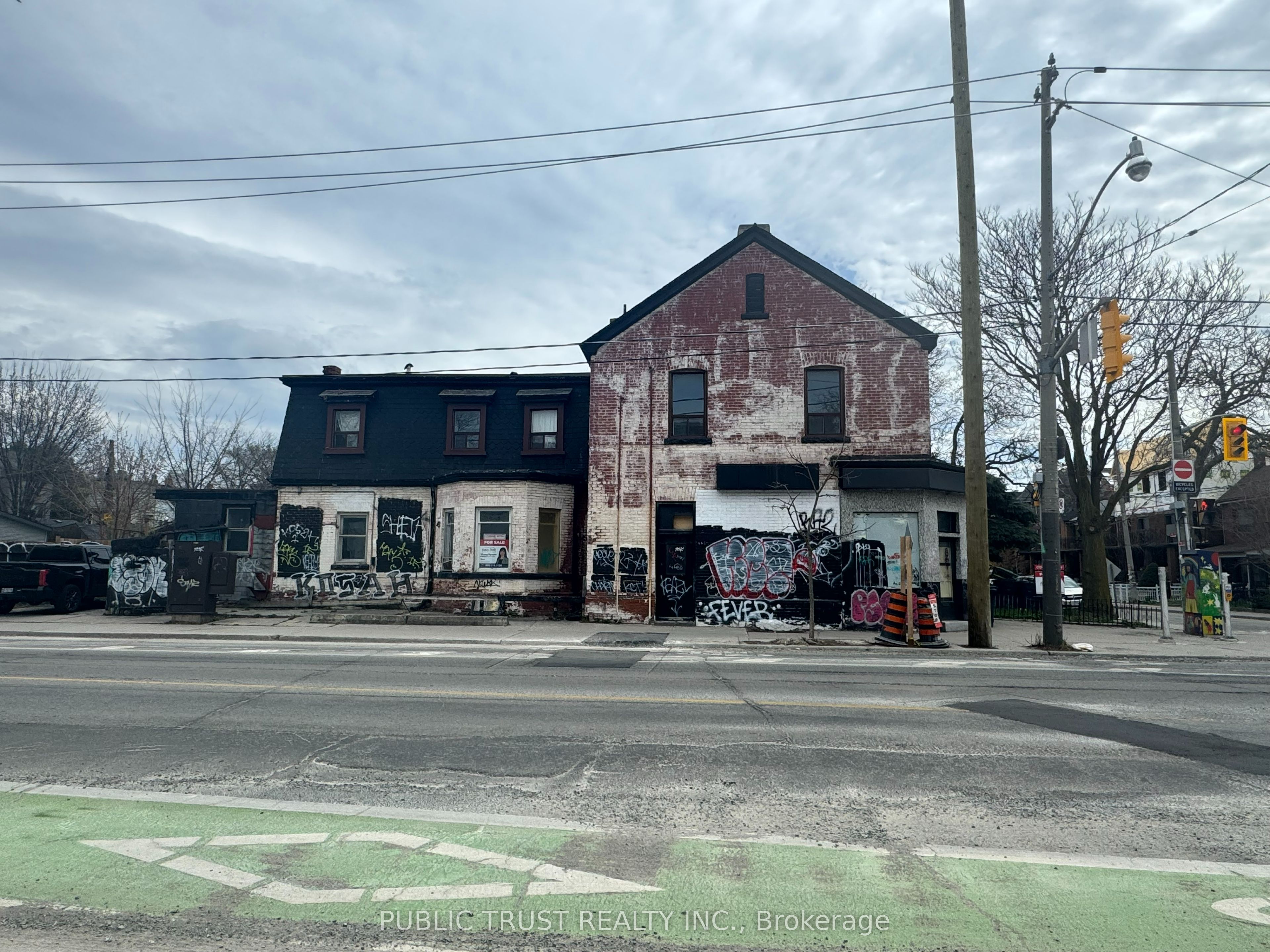 165 Brunswick Avenue Property Photo 4