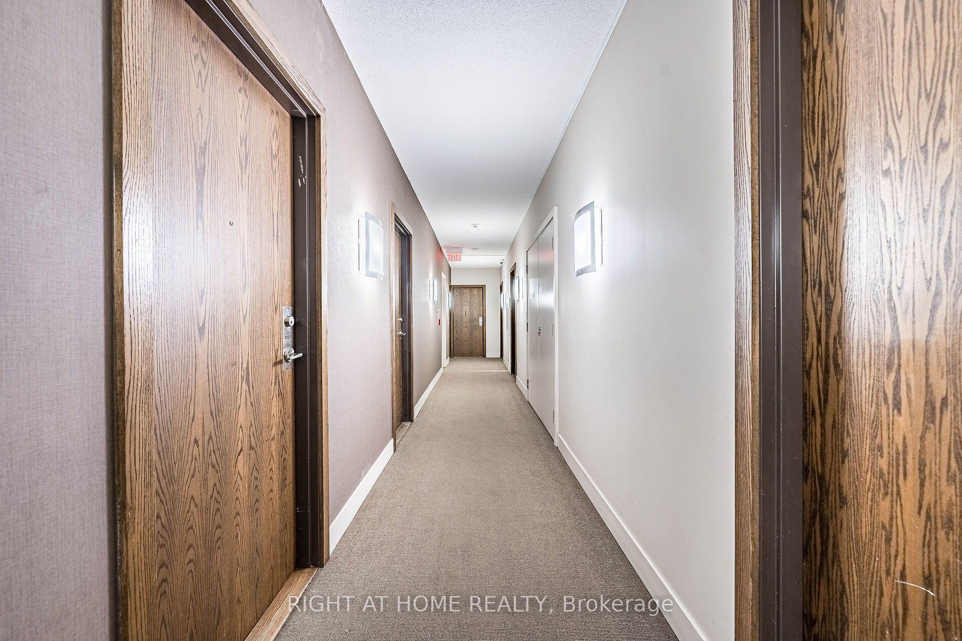 260 Sackville Street 201 Property Photo 4