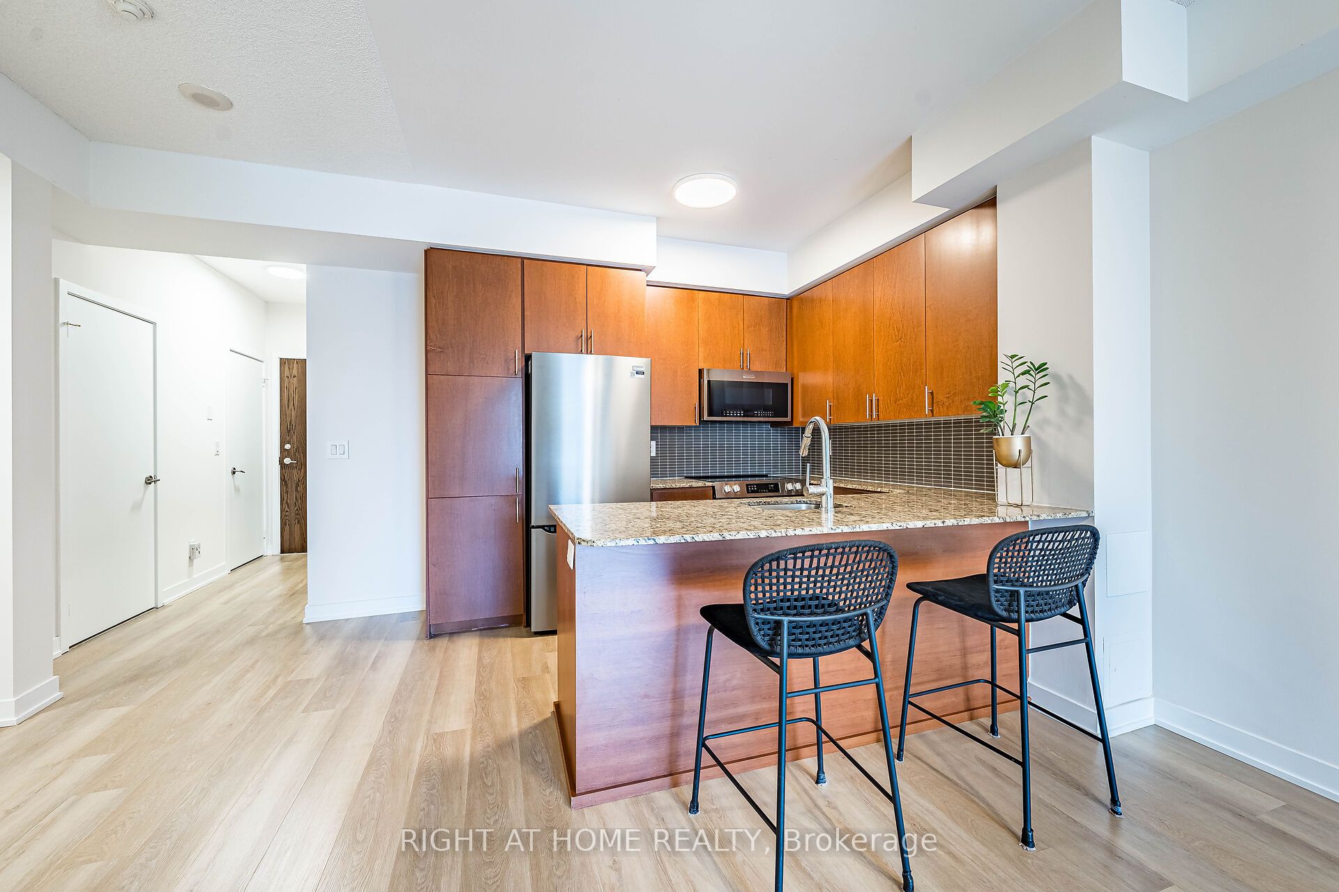 260 Sackville Street 201 Property Photo 10