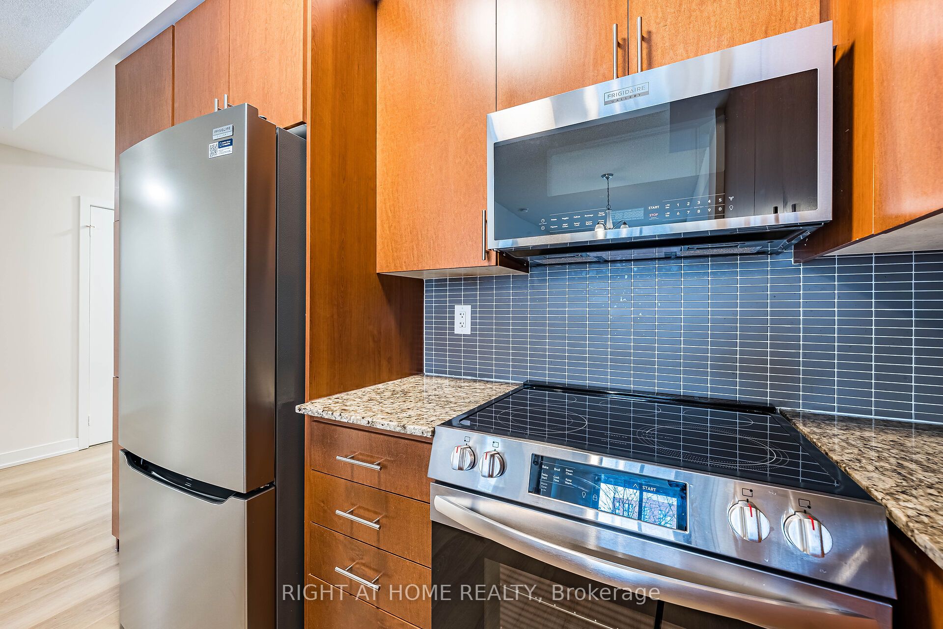 260 Sackville Street 201 Property Photo 13