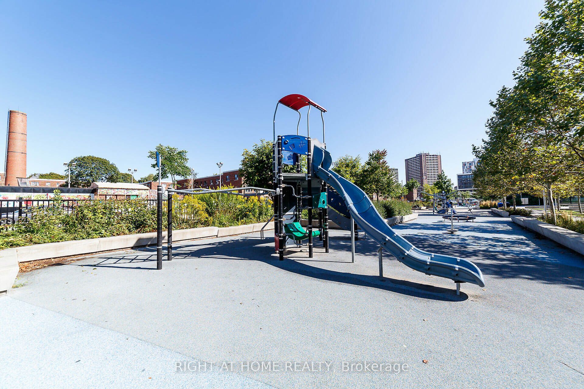 260 Sackville Street 201 Property Photo 42