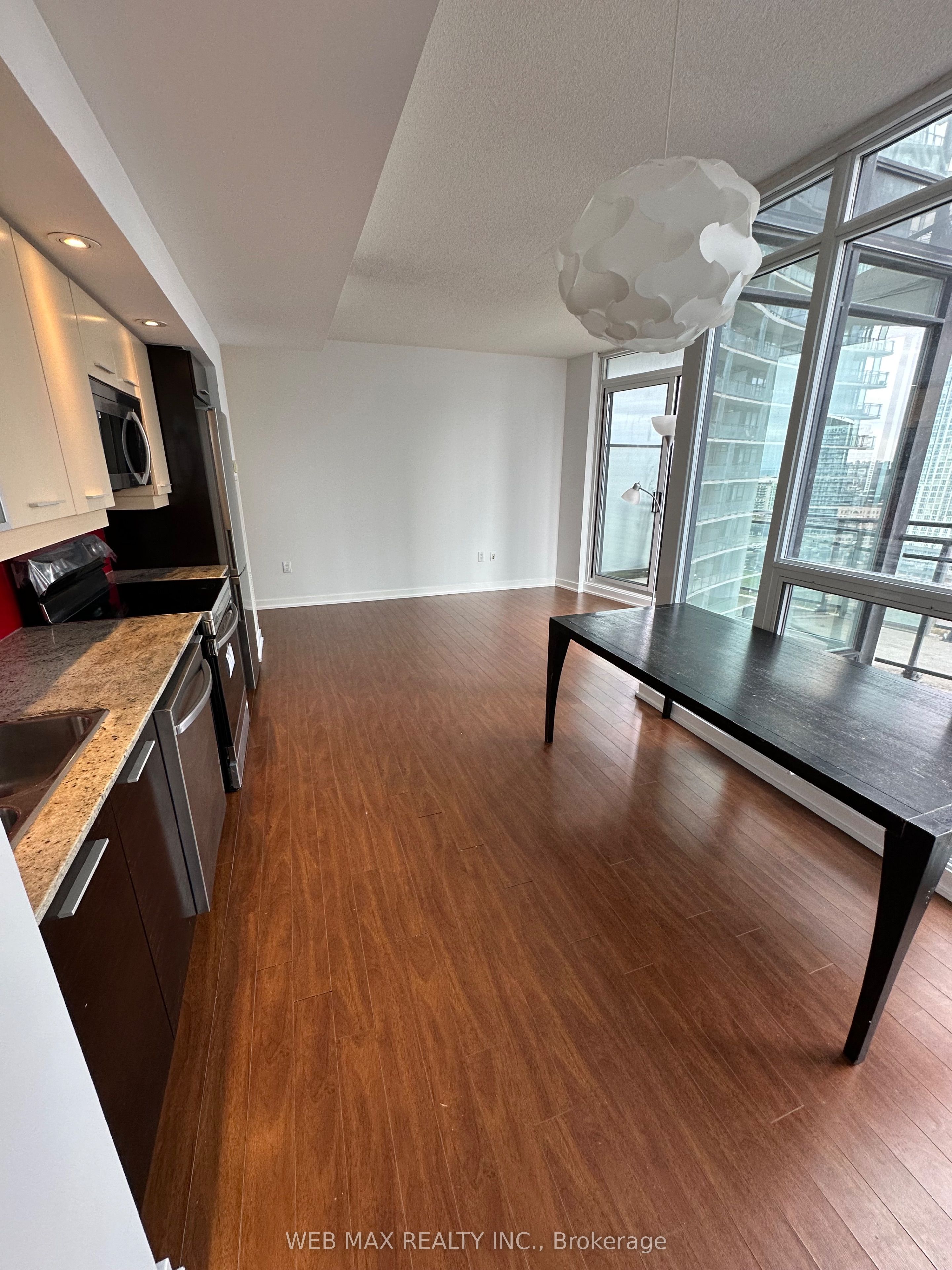 8 Telegram Mews 2009 Property Photo 9