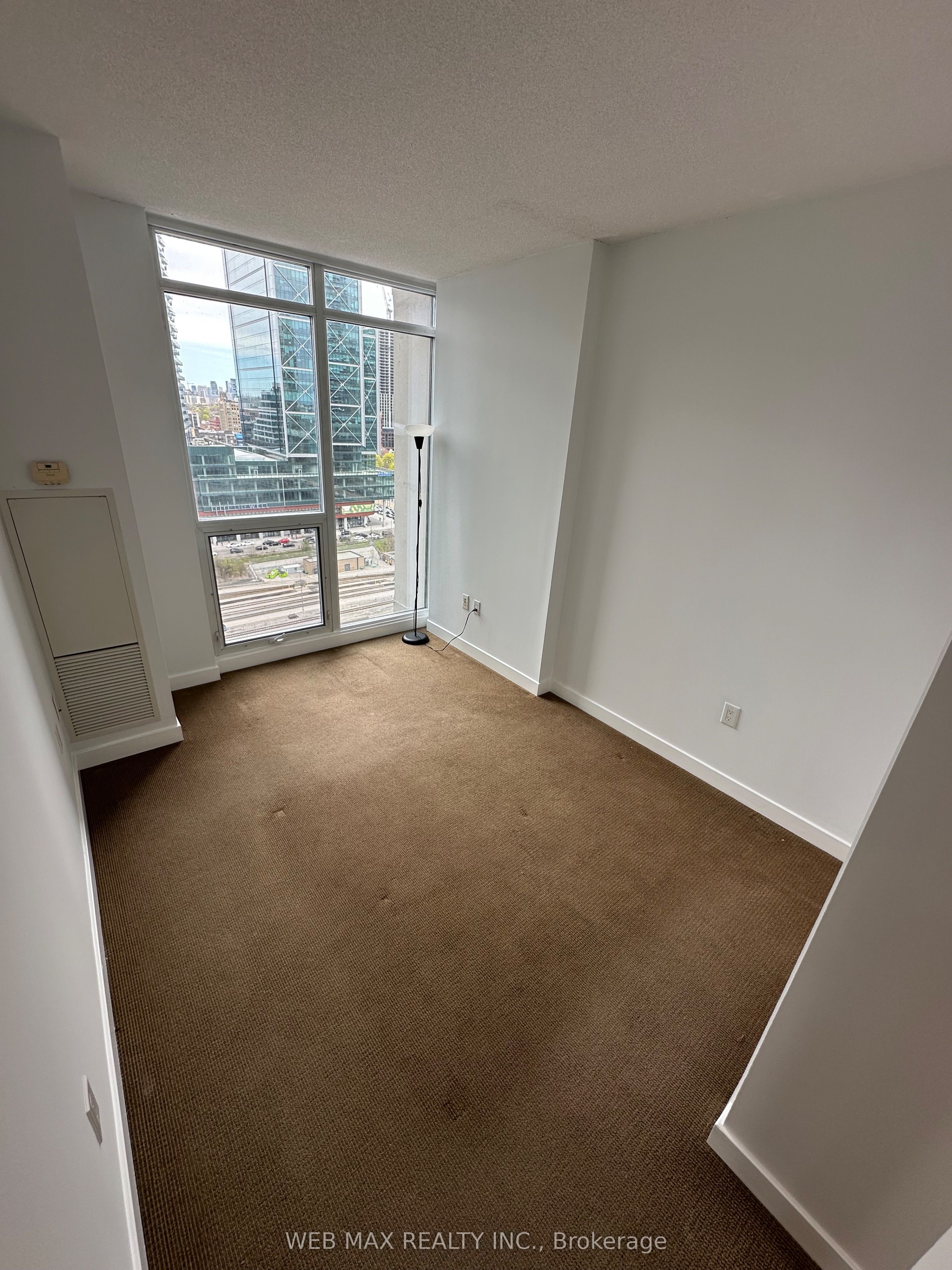 8 Telegram Mews 2009 Property Photo 11