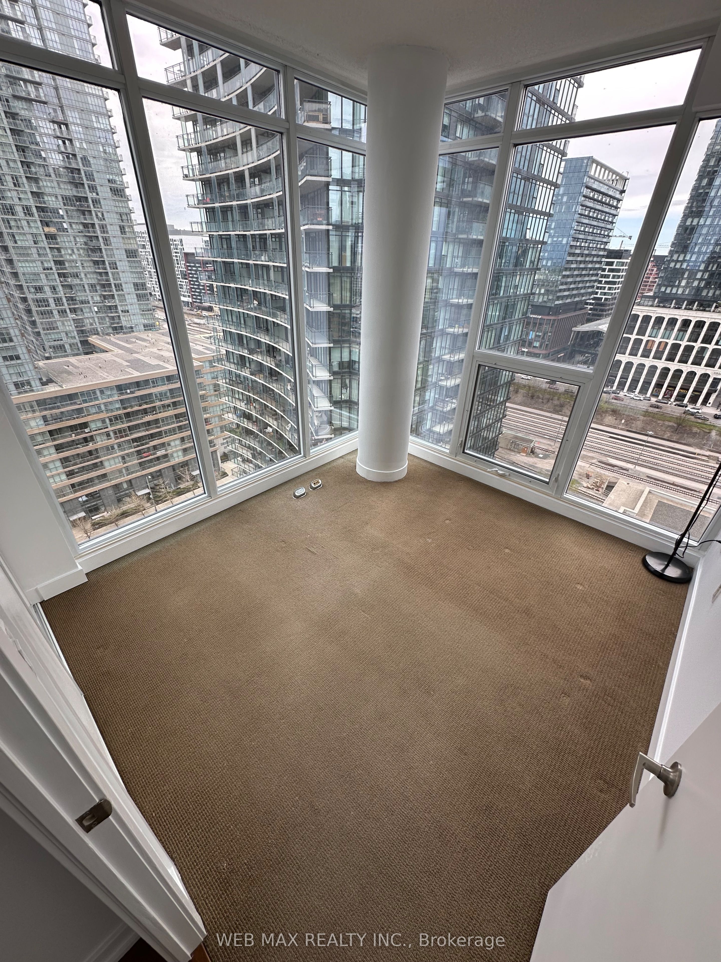 8 Telegram Mews 2009 Property Photo 14